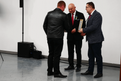 P1270884-1
